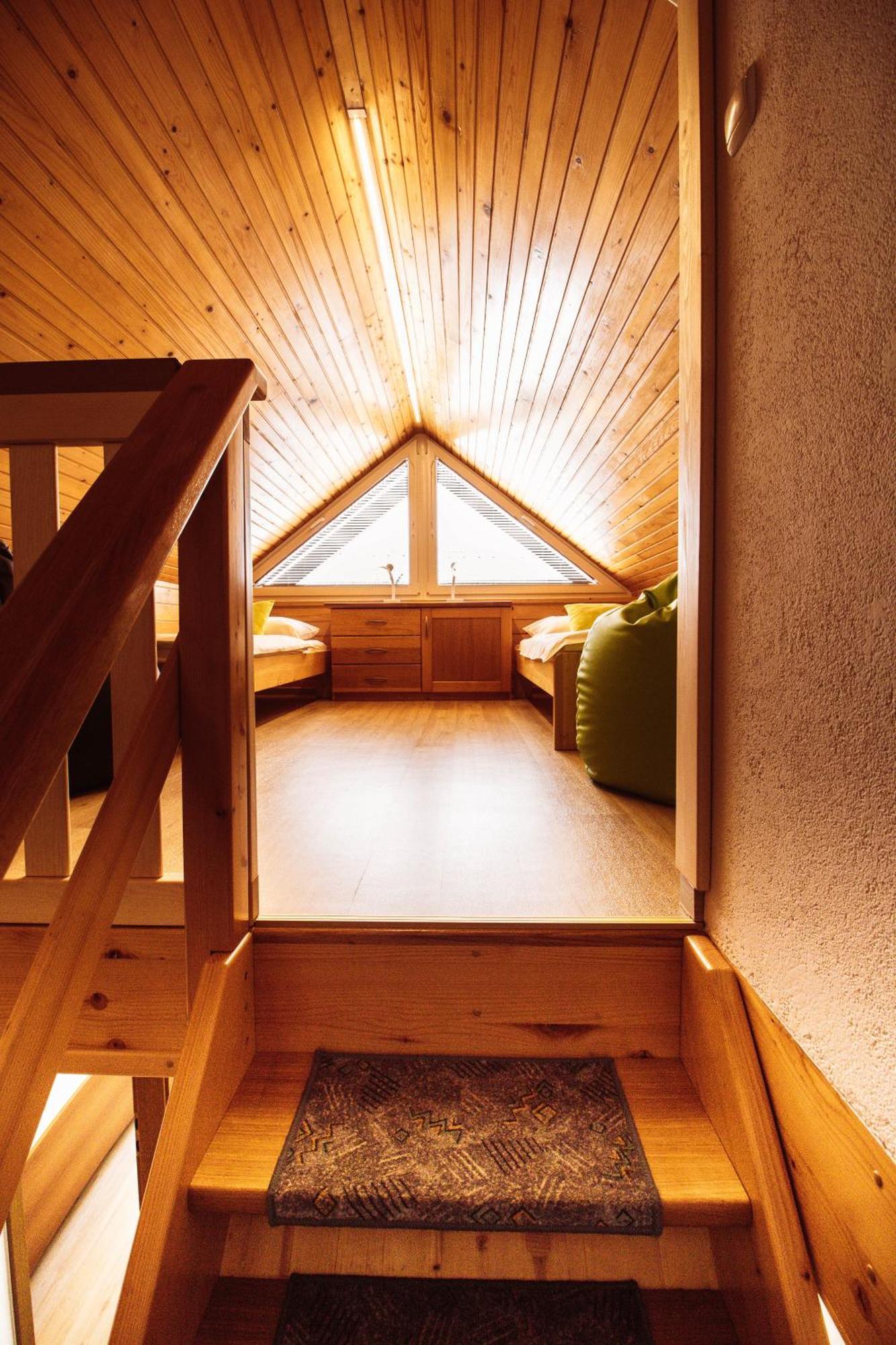 Apartments & Rooms Malej Bohinj Rom bilde